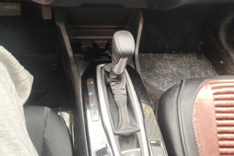 Used Honda Envix 2019 180TURBO CVT Enjoyment Version China VI