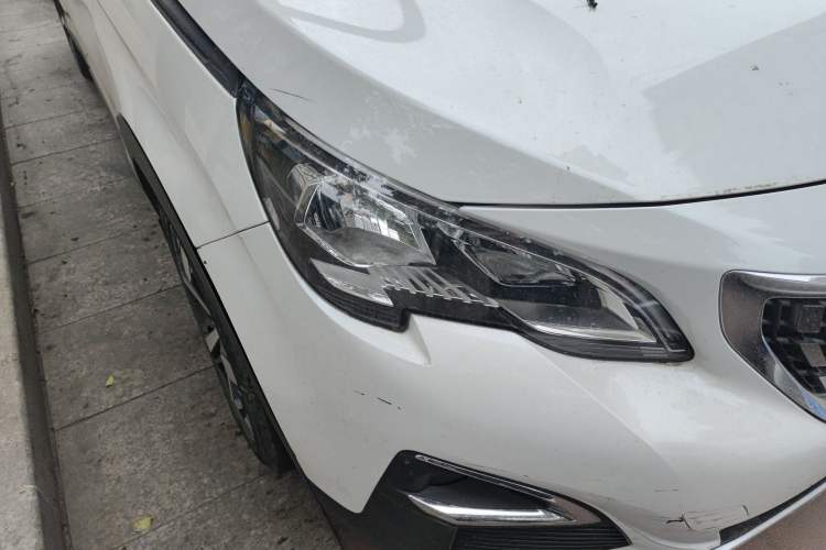 Used Peugeot 4008 2019 360THP First Edition Right Front Headlight