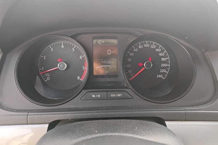 Used Volkswagen Lavida 2019 Lavida Start 1.5L Manual Fashion Edition China VI Standard Instrument Cluster