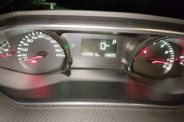Used Peugeot 308 2016 230THP Automatic Luxury Edition Instrument Cluster