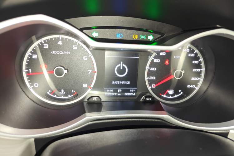 Used Geely Auto Emgrand X7 Sport 2018 1.8TD Automatic Two-Wheel Drive Zhiya Model