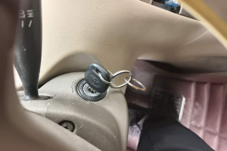 Used Toyota Corolla EX 2011 1.6L Automatic Luxury Edition