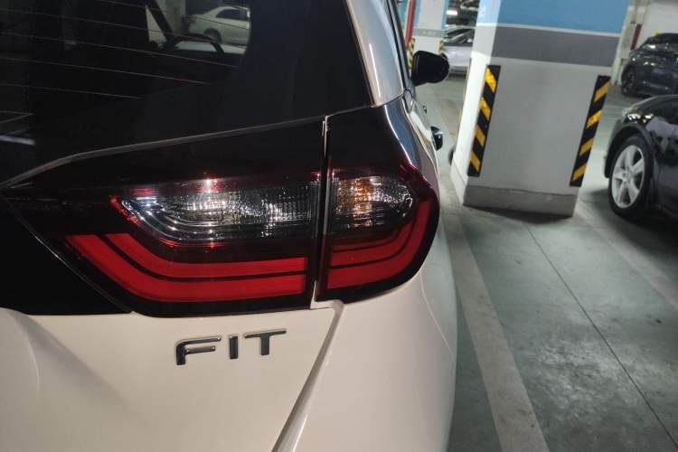 Used Honda Fit 2021 1.5L CVT Trendy Edition
