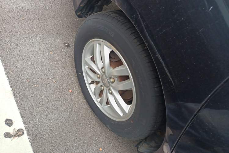 Used Hyundai Celesta 2015 1.6L Automatic Luxury Model
