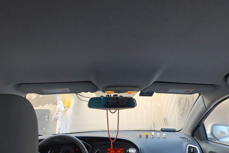 Used GAC Gonow E Mei 2014 1.6L Manual Luxury Model
