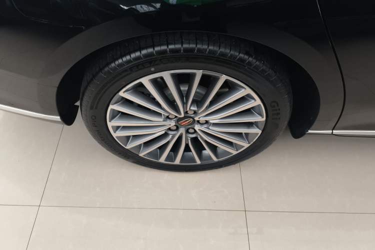 Used Hongqi H9 2020 2.0T Smart Connect Flagship Edition Right Rear Wheel Hub