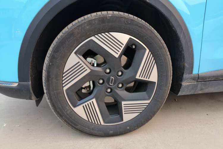 Used Bestune Yueyi 03 2025 565km Premium Edition
