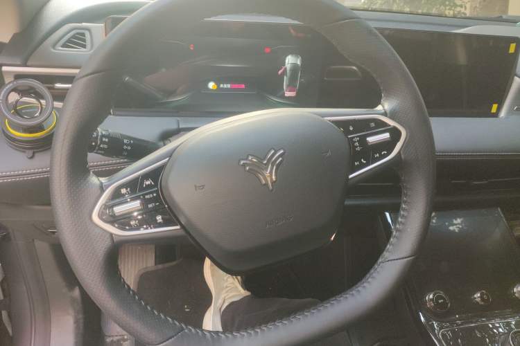 Used NETA U 2021 Pro 500 Global Edition Steering Wheel