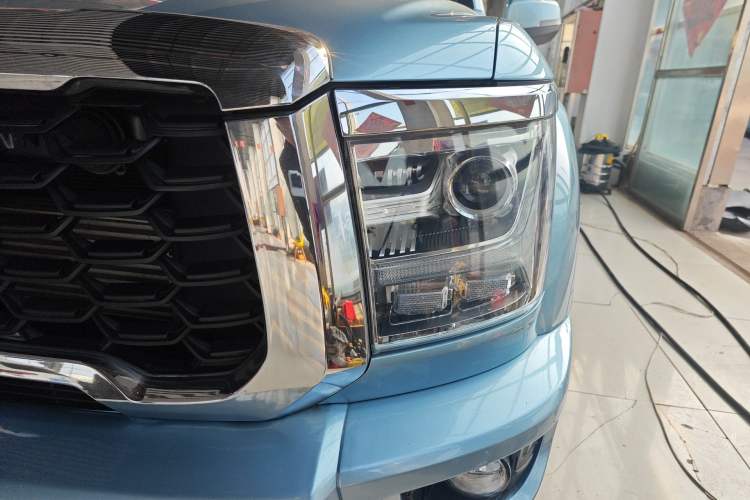 Used Great Wall King Kong Poer 2022 2.0T Manual Diesel Two-Wheel Drive Elite Version with Long Bed GW4D20M Left Front Headlight