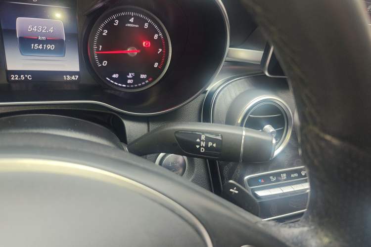 Used Mercedes-Benz C-Class 2017 C 200 station wagon