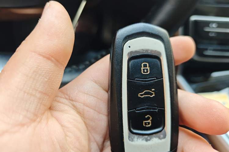 Used Geely Auto Emgrand GT 2017 2.4L Luxury Model