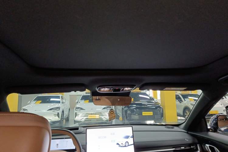 Used Geely Galaxy A7 2025 Model EM-i 150km Starship Edition