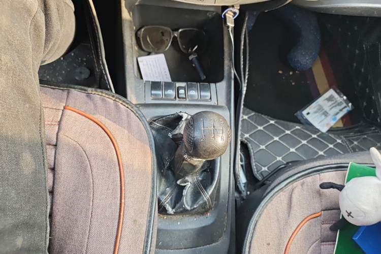 Used Chevrolet Sail 2013 Sedan 1.2L Manual Fashionable Happiness Edition