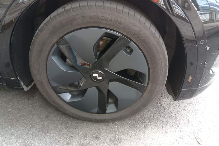 Used ONVO L60 2024 60 kWh Rear-Drive Version
