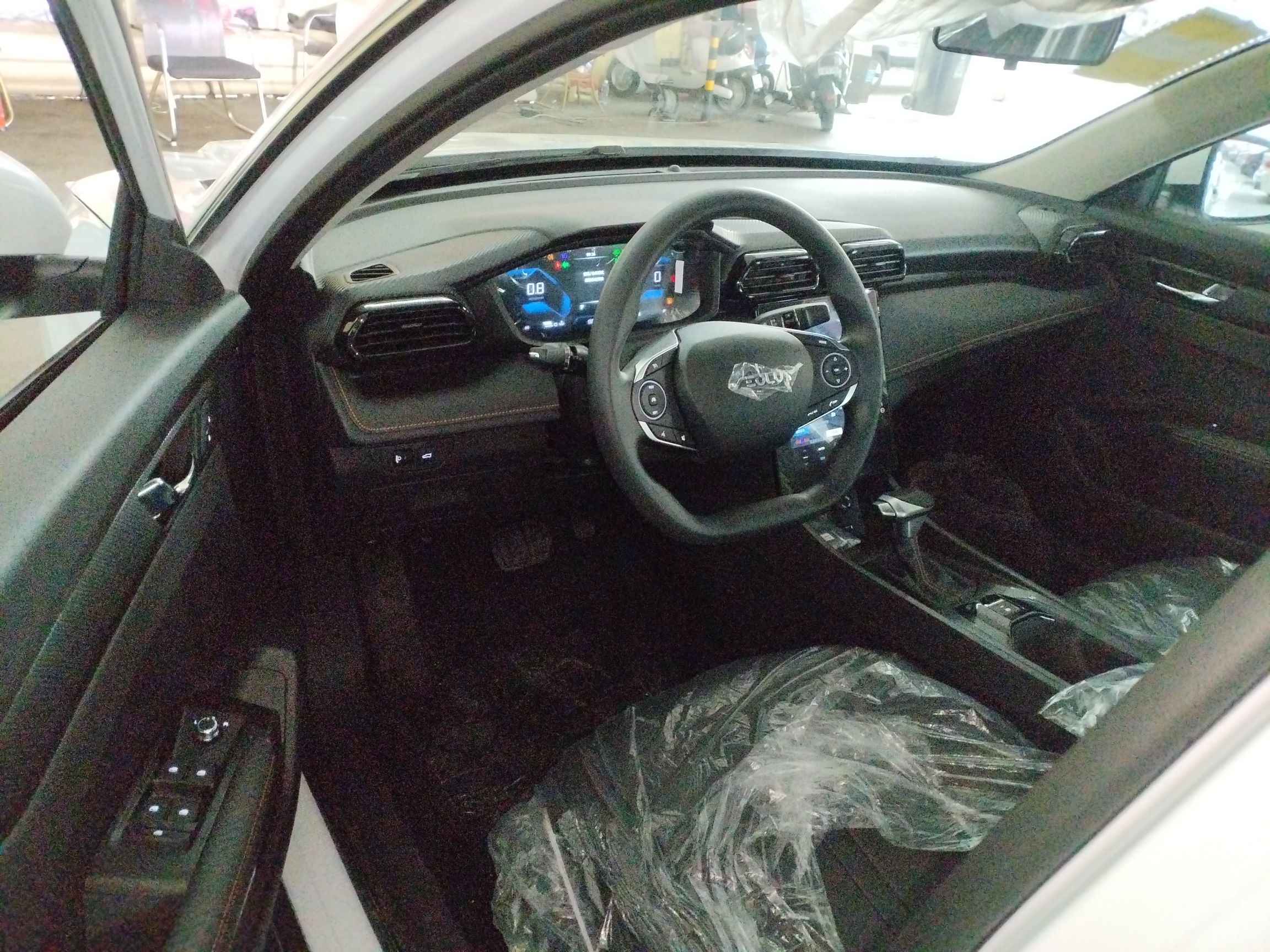 Dongfeng Aeolus Yixuan 2026 1.5L Automatic Luxury Edition — снимка 18
