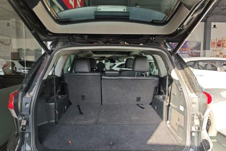 Used Toyota Highlander 2018 2.0T Four-Wheel Drive Prestige Version 7 Seats China VI Standard

