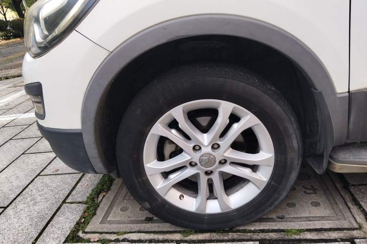 Used Haima S5 2015 1.5T CVT Luxury Sport Edition
