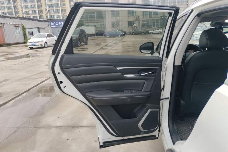 Used Venucia Star 2020 260T Automatic 48V Mild Hybrid Turbocharged Star Edition