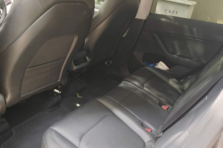 Used Tesla Model Y 2023 Rear-Wheel-Drive Version