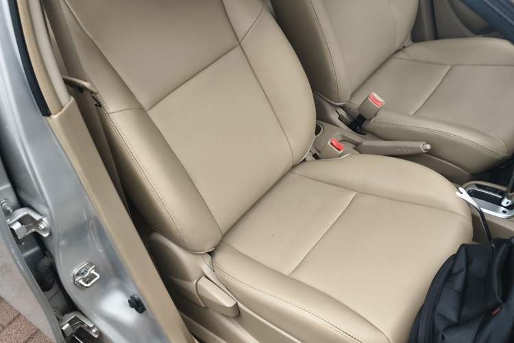 Used Nissan Livina 2013 1.6XE CVT Comfort Edition
