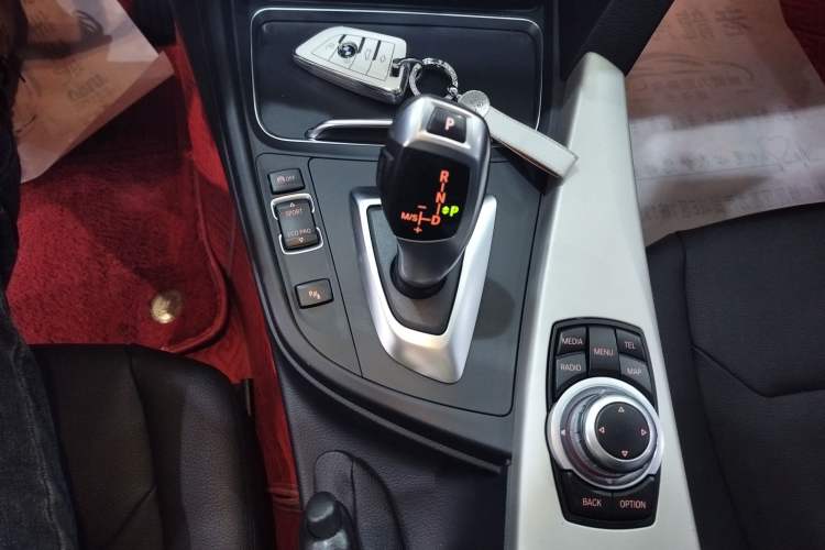 Used BMW 3 Series 2016 320Li Luxury Design Package