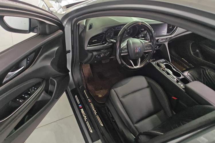 Used Buick Regal 2024 25T Deluxe Edition