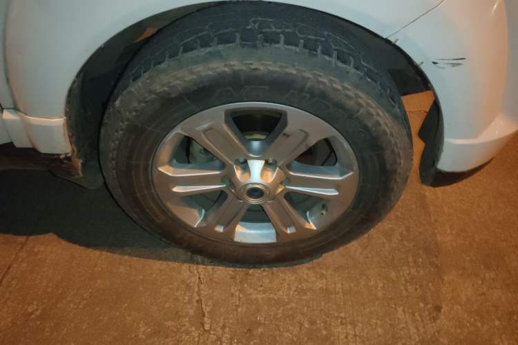 Used Haval H5 Classic 2018 Classic Edition 2.0T Manual 4x4 Progressive Model Right Front Wheel Hub