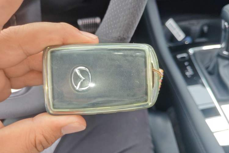 Used Mazda 3 Axela 2023 2.0L Automatic ZhiZhen Edition
