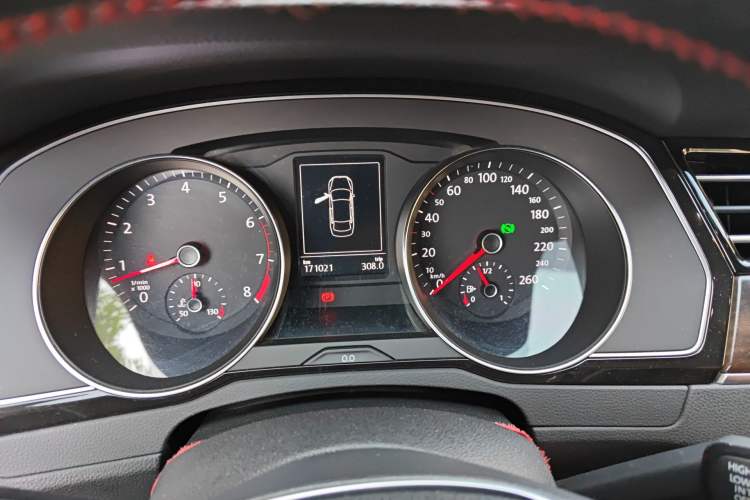 Used Volkswagen Magotan 2018 330TSI DSG Luxury Model