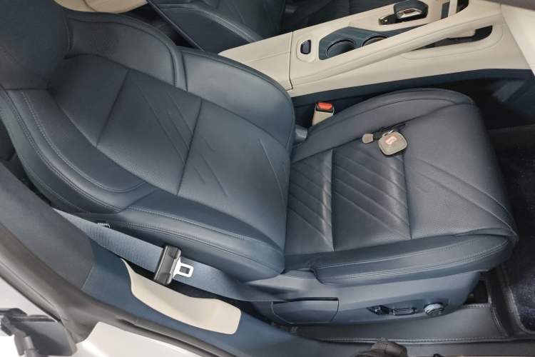 Used Zeekr 001 2025 WE Edition 100 kWh Rear-Wheel Drive