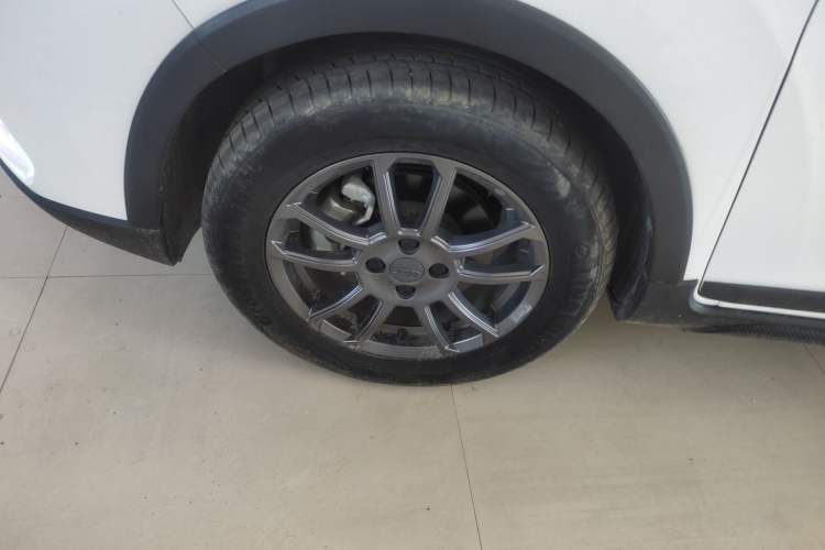 Used Geely Auto Vision X3 2021 PRO 1.5L CVT Deluxe Model
