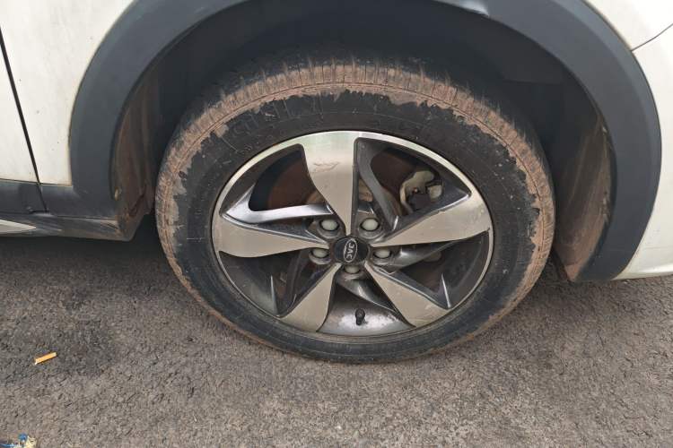 Used JAC Group Refine S3 2017 1.5L Manual Luxury Smart Model
