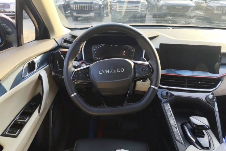 Used Lynk & Co 06 2020 1.5T YAO Halo