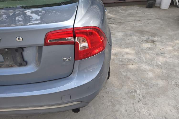 Used Volvo S60 2018 S60L T4 Zhiyuan Edition
