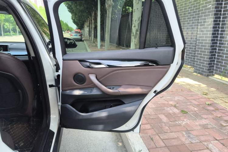 Used BMW X1 2020 sDrive20Li Fashion Model
