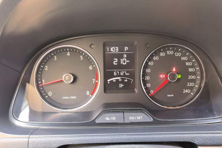Used Volkswagen Cross Lavida 2014 1.4TSI DSG Instrument Cluster