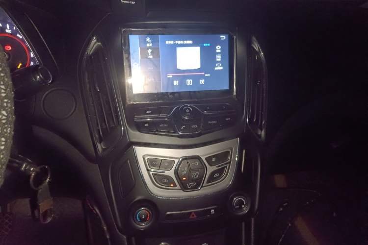 Used Chery Arrizo 5 2016 1.5L Manual Lingrui Edition
