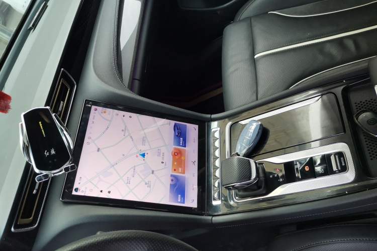 Used Hongqi H6 2023 2.0T ZhiShang Version
