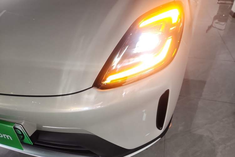 Used Wuling Bingo S 2025 Model 325km Deluxe Edition