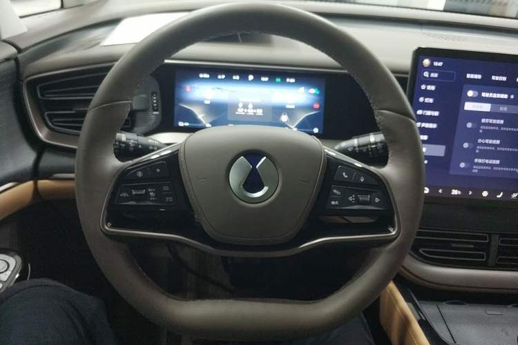 Used Denza D9 2022 DM-i 970 Four-Wheel Drive Flagship Model