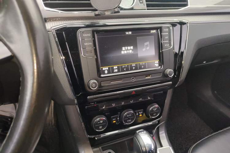 Used Volkswagen Passat 2017 280TSI DSG Luxury Edition