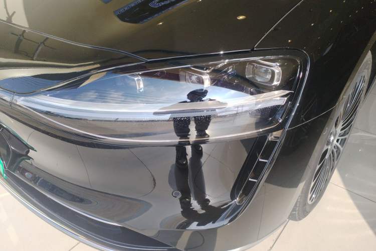 Used Hima Stelato S9 2025 Extended-Range Max+
