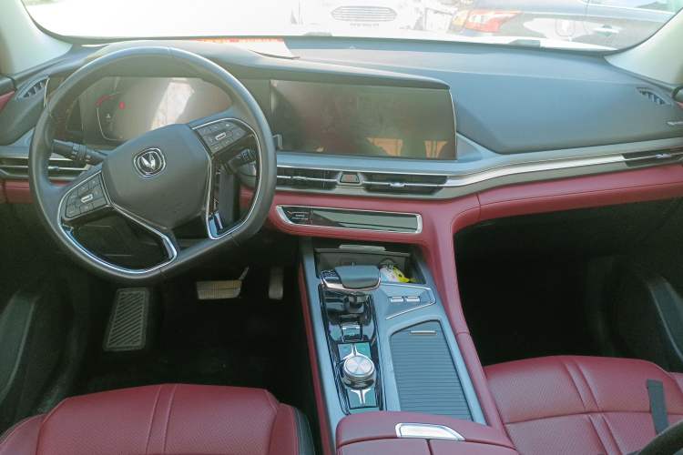 Used Changan CS75 PLUS 2022 1.5T Automatic Luxury Model
