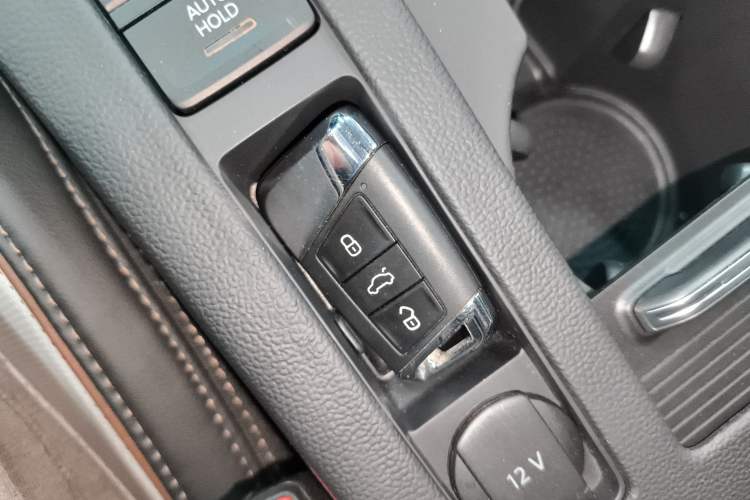 Used Volkswagen Magotan 2023 2 Million Units Commemorative Edition 330TSI DSG Luxury Version