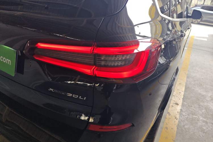 Used BMW X5 2022 Restyled xDrive 30Li M Sport Package
