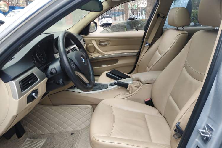 Used BMW 3 Series 2012 320i Luxury Edition