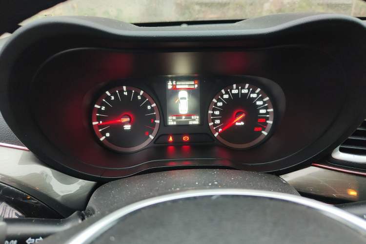 Used GAC Trumpchi GA6 2015 1.8T DCT Luxury Navigation Model Instrument Cluster