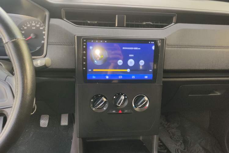 Used Wuling Hongguang PLUS 2020 1.5L Manual Standard Edition 5 Seats
