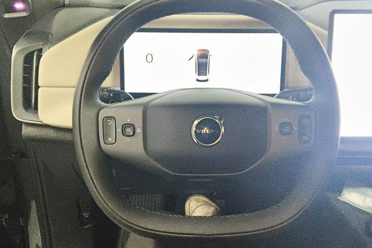 Used Volvo Volvo XC70 Plug-in Hybrid 2026 Model Four-Wheel Drive Long-Range Ultra
