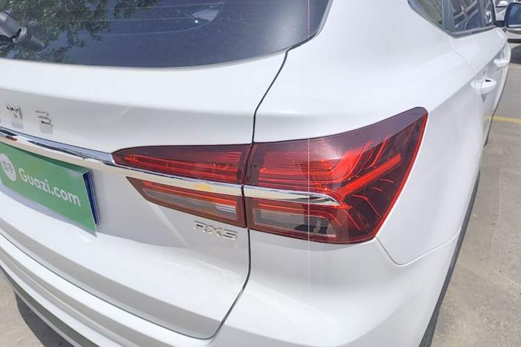 Used Roewe RX5 2022 330TGI Automatic National Style Edition Right Rear Taillight